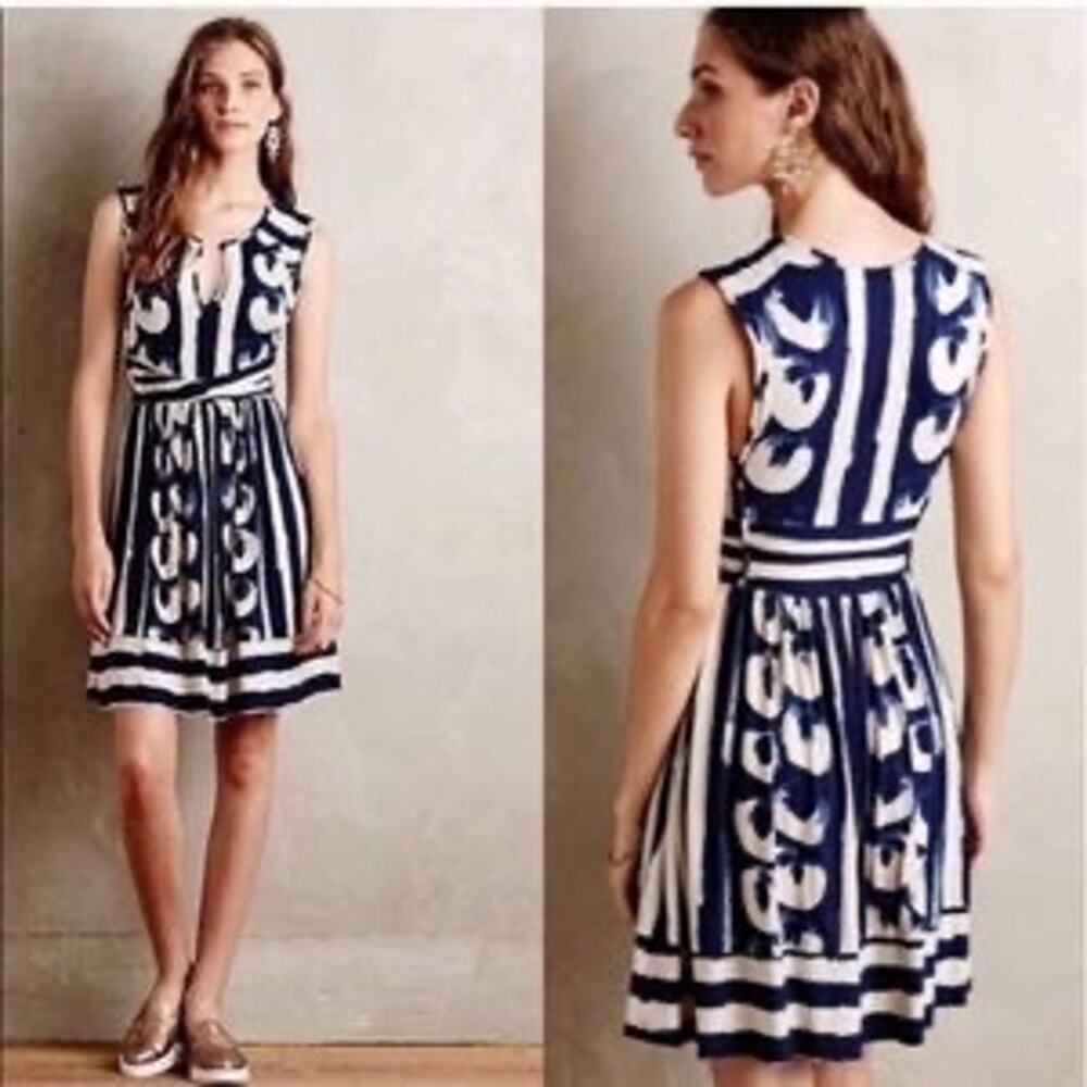 NEW Anthro Maeve Sennebec Blue and Off White Print Sleeveless Knit Dress Small
